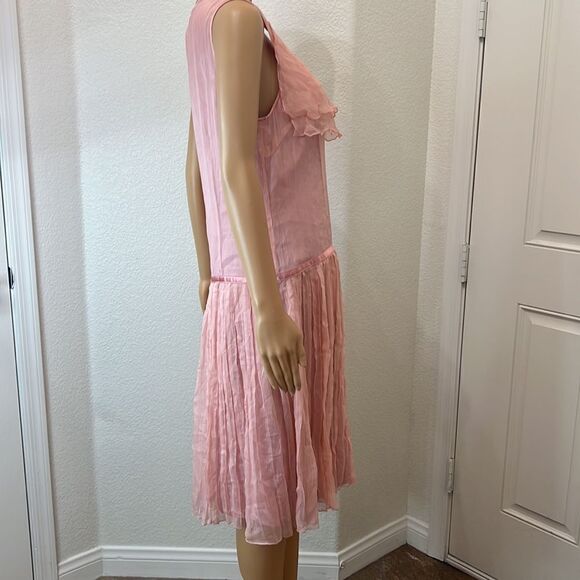 WDNY Dress 💯 Silk Size 10 Square Neck Sleeveless Sheer Pleated Lined Pink Peach - Picture 6 of 11
